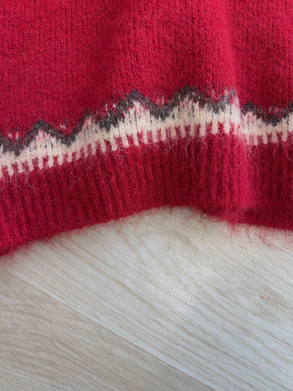 【tops】クルーネックニットセーター M27109