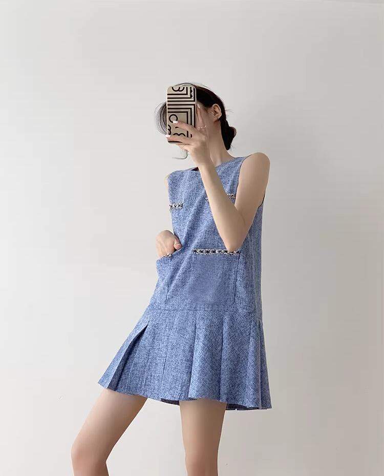 【dress】ノースリーブプリーツワンピース Q8361