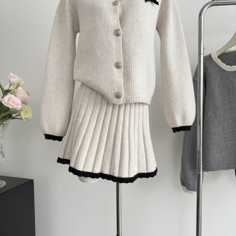 【set】ニットカーデ×プリーツスカートセット M27142