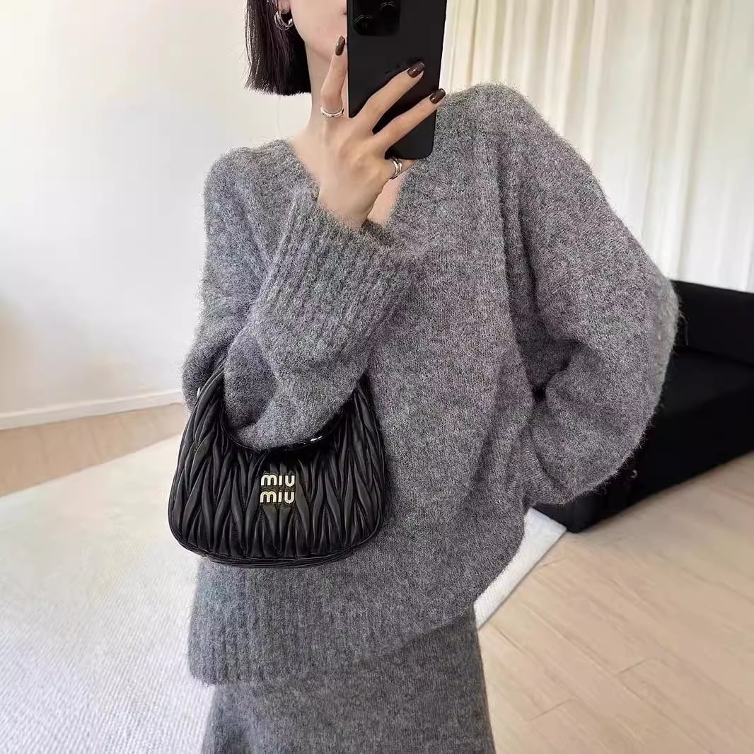 【tops】Vネックニットセーター M25917
