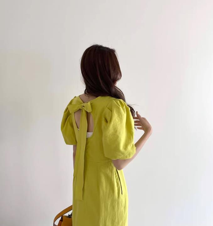【dress】半袖パフ袖透かし彫りワンピースF7410