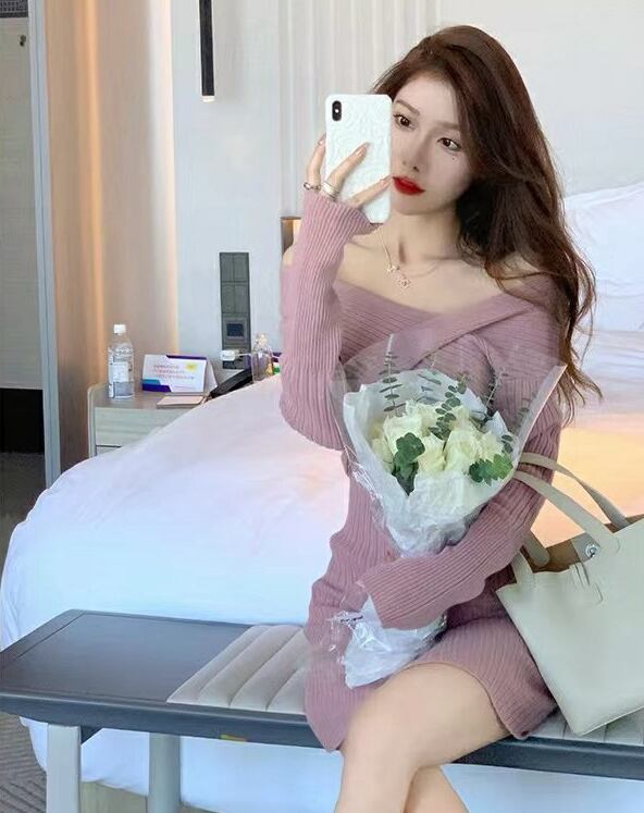 【dress】細身効果抜群♪韓国風INS風オフネック長袖タイト体型カバー人気ニットワンピースF3735