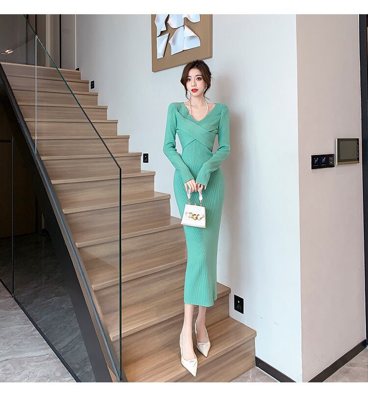 【dress】Vネックニットワンピース M18602