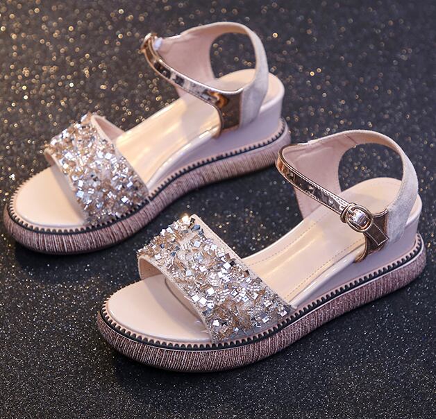 【shoes】履きやすいキラキラキレー目サンダルF0014