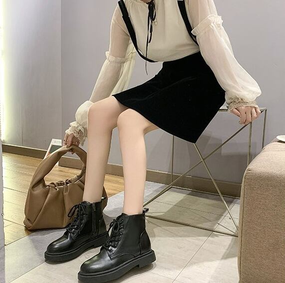 【shoes】秋新作無地おしゃれ履きやすいジッパー付き美脚魅せラウンドトゥマーティンブーツF0975