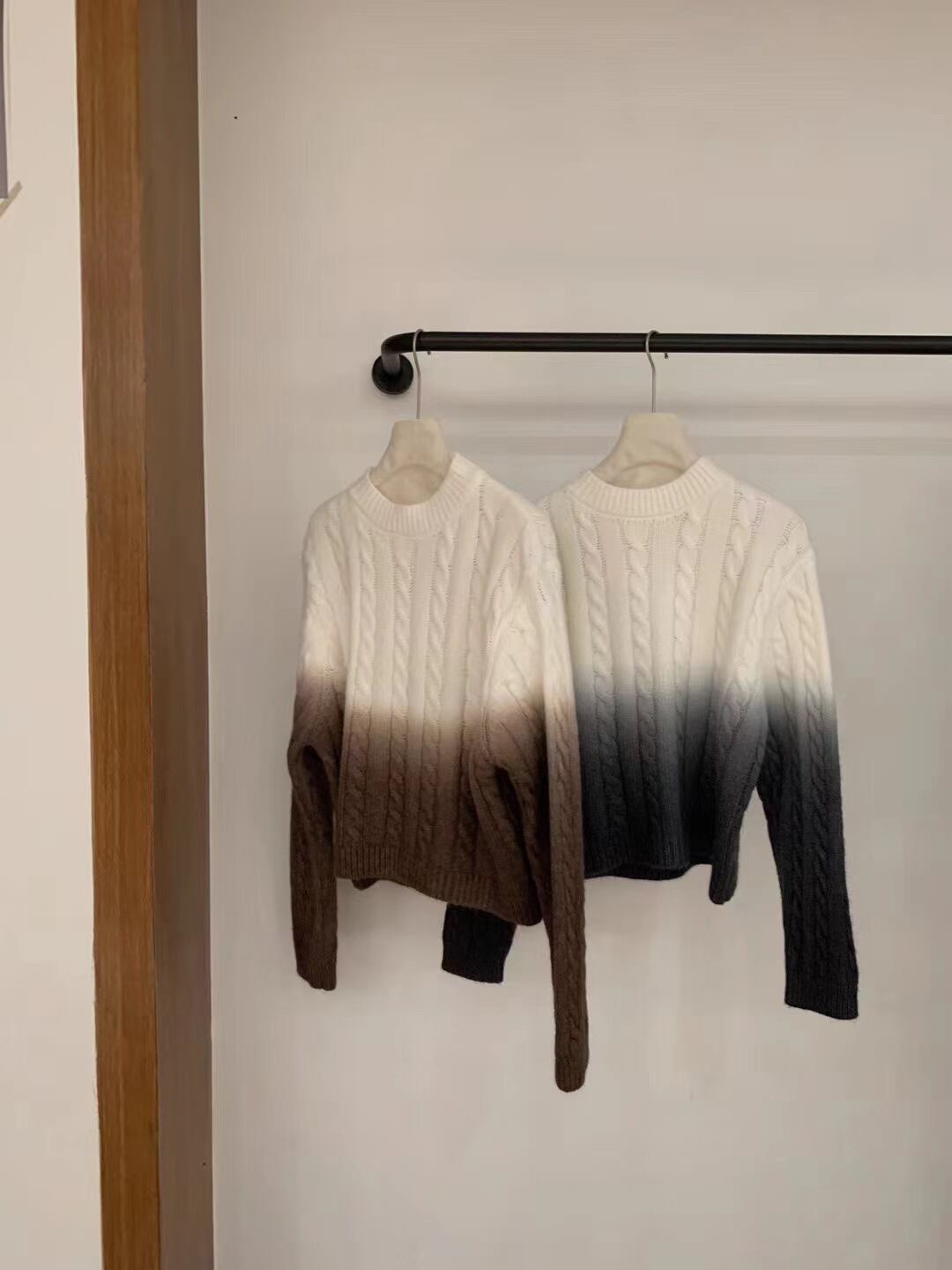 【tops】グラデーションニットセーター M18708