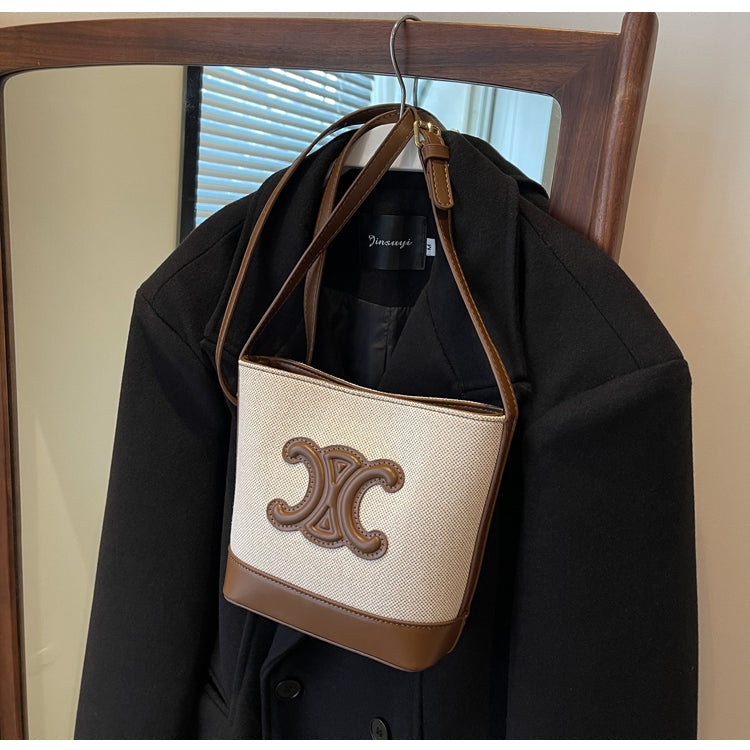 【小物】3色メッセンジャーバッグF7771