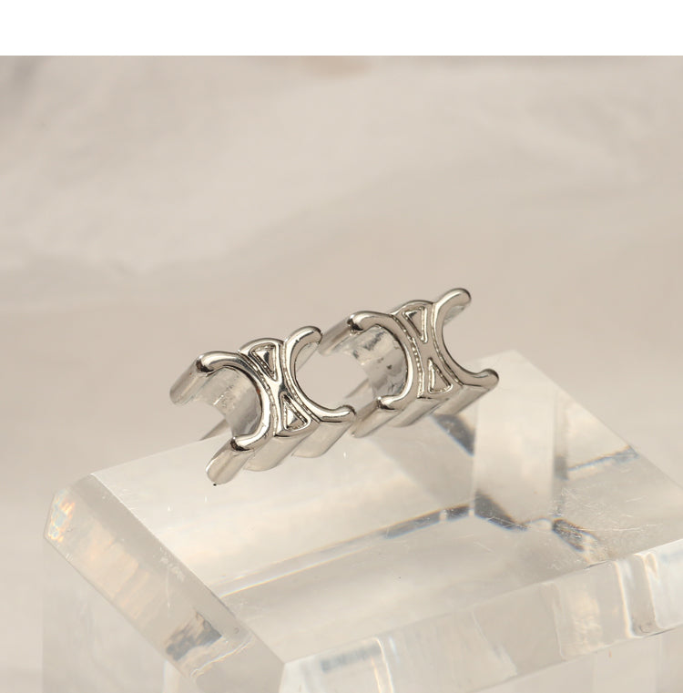 【小物】英字柄ピアスアクセサリーG21615