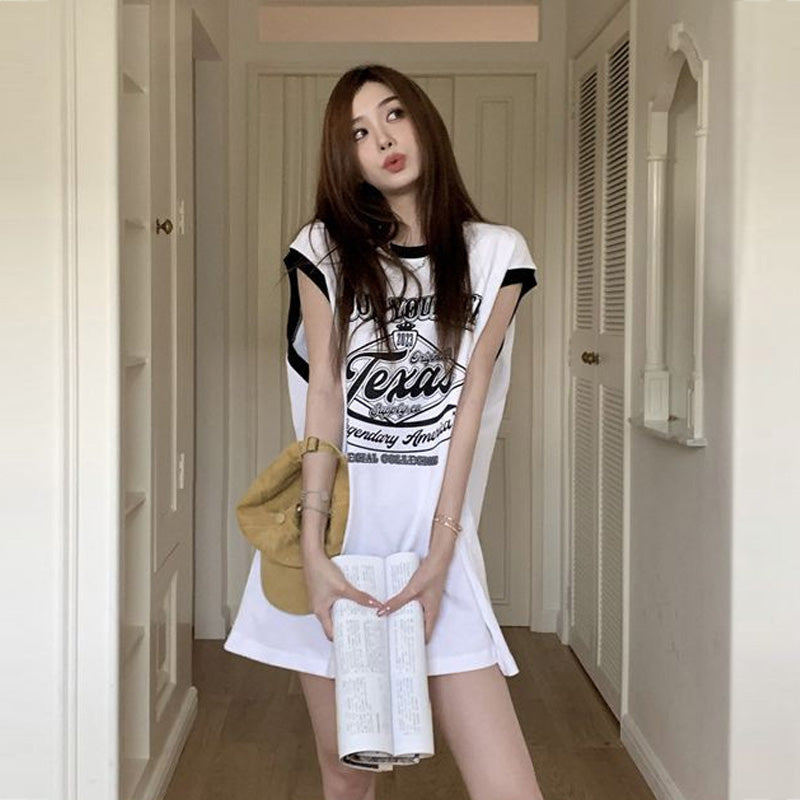 【tops】ラウンドネックノースリーブ英字柄TシャツF7879