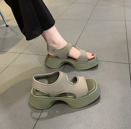 【shoes】韓国風INS風2色厚底人気合わせやすい履きやすいサンダルF5106