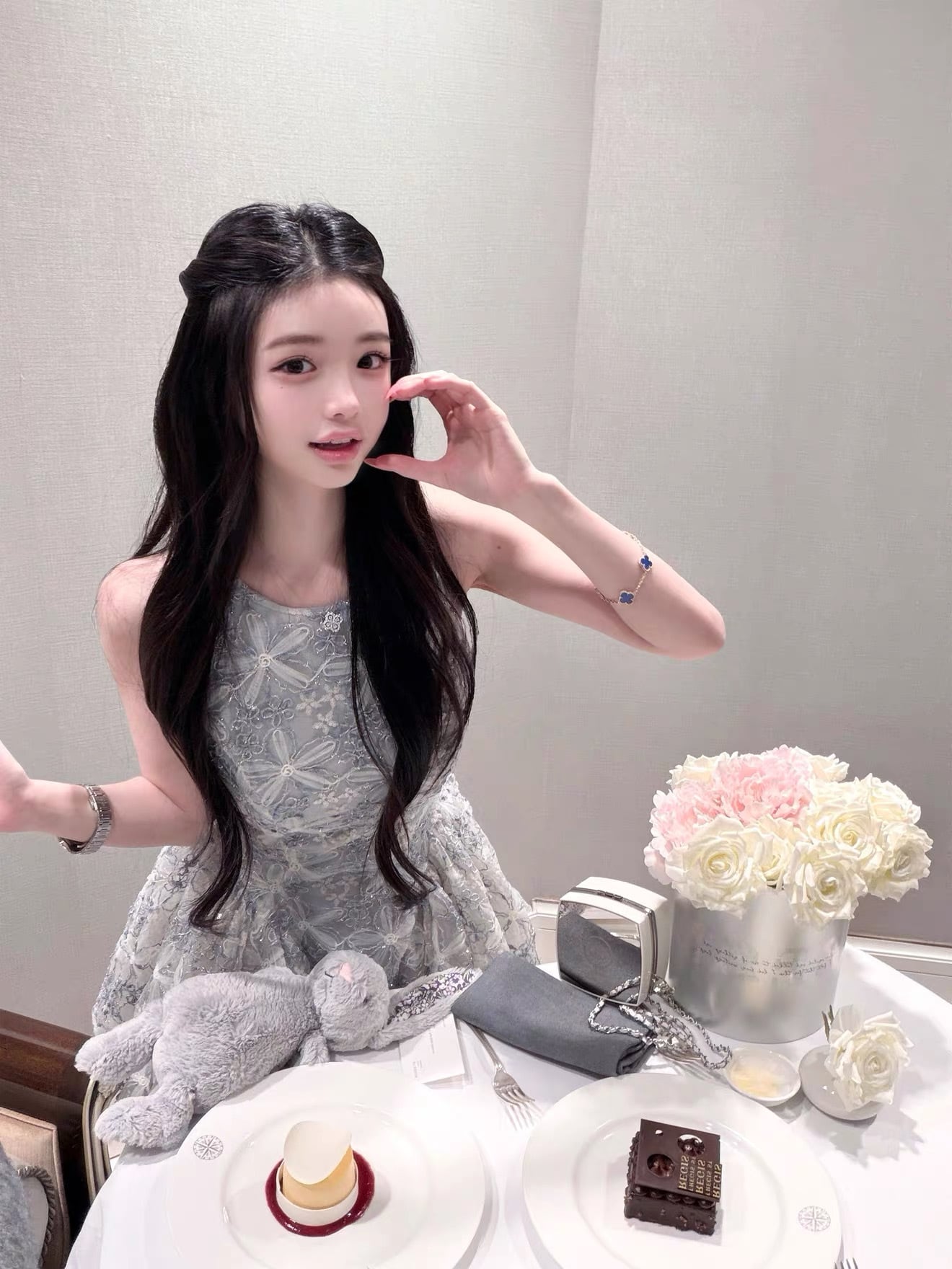 【dress】フラワー刺繍ミニワンピース N3573