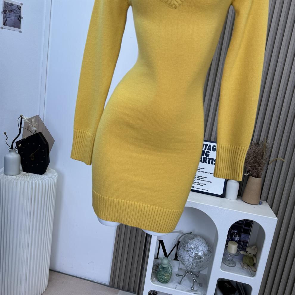 【dress】Vネックニットワンピース M27772