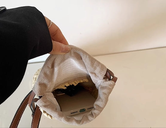 【小物】3色展開カゴバッグG21774