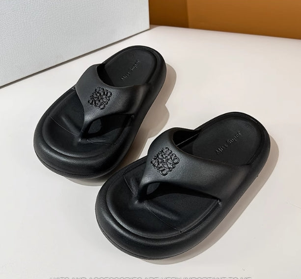 【shoes】滑りとめ厚底サンダルG21860