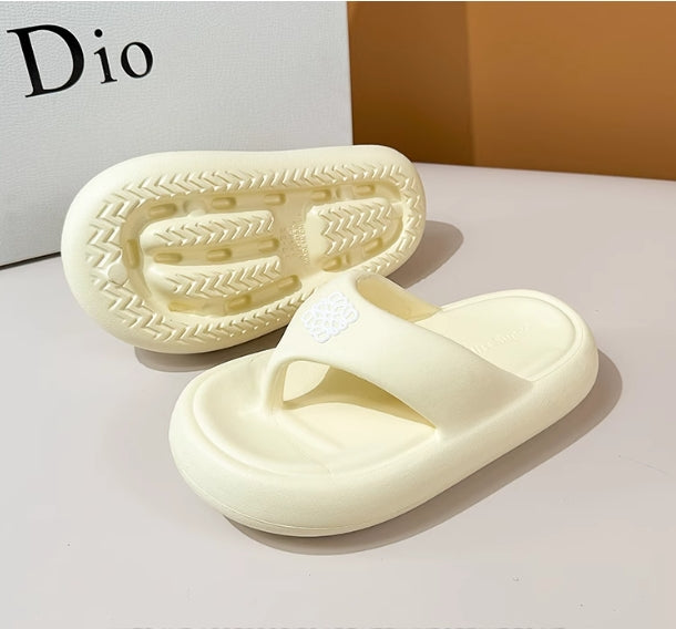 【shoes】滑りとめ厚底サンダルG21860