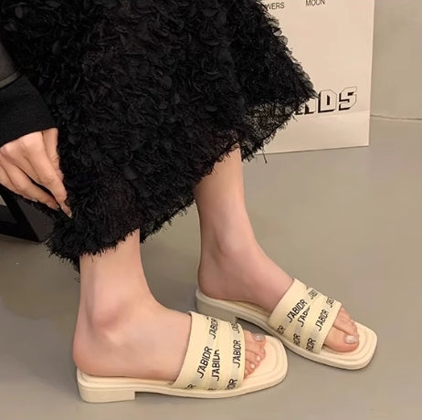 【shoes】ファッション2色選択可サンダルG21884