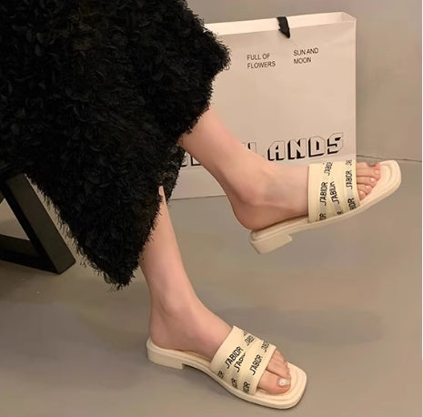 【shoes】ファッション2色選択可サンダルG21884