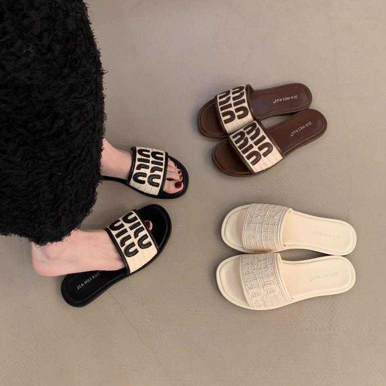 【shoes】3色英字柄履きやすいサンダルF7649