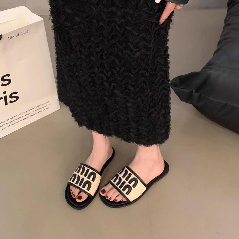【shoes】3色英字柄履きやすいサンダルF7649