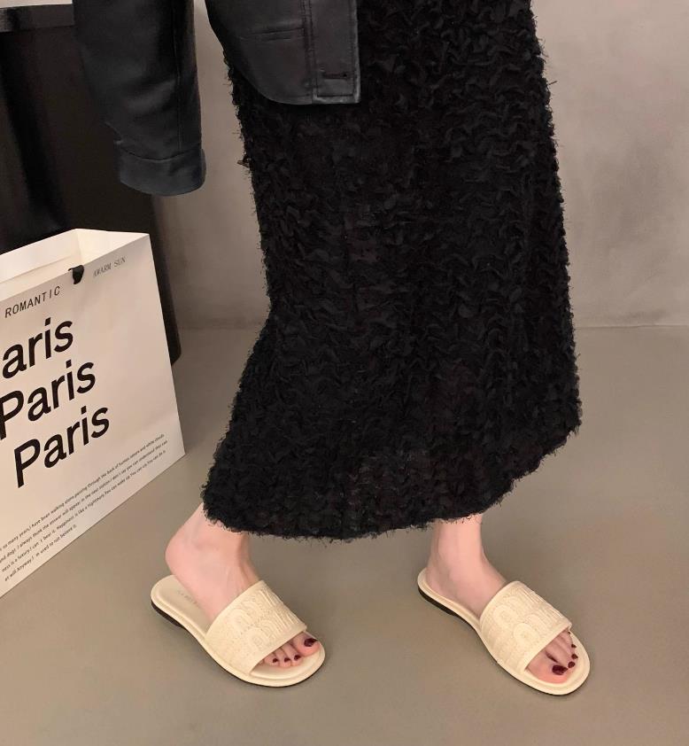 【shoes】3色英字柄履きやすいサンダルF7649