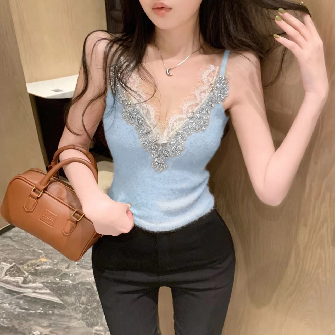 【tops】VネックニットキャミソールG22068
