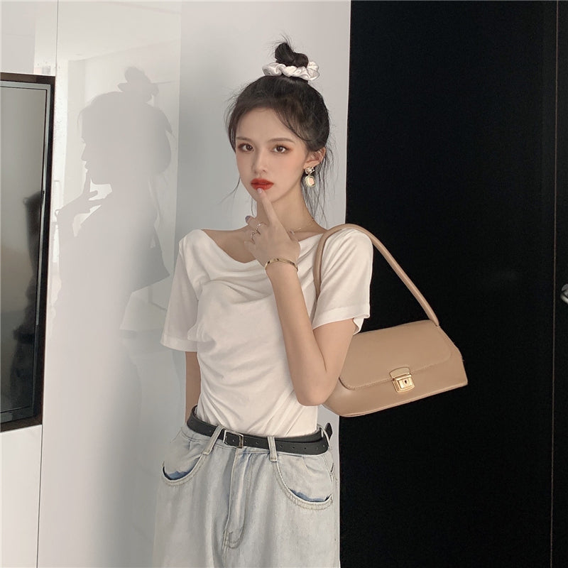 【tops】オフショルダーTシャツG22124