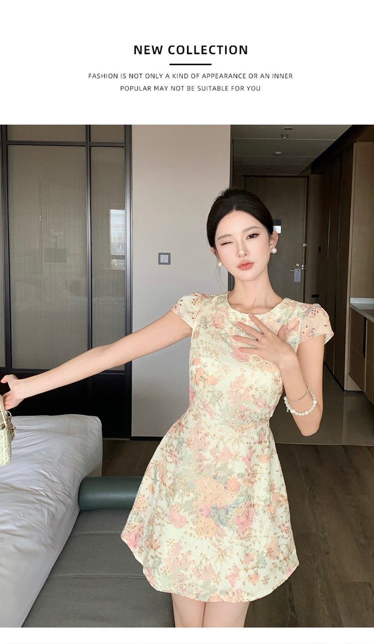 【dress】プリントバックで綺麗デートワンピースG22283