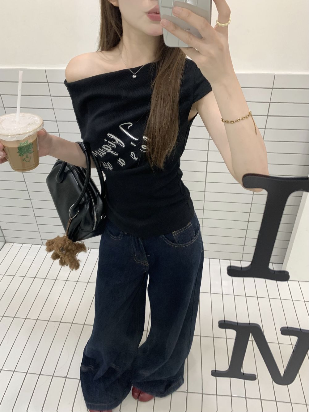 【tops】オフショルダーTシャツG22294