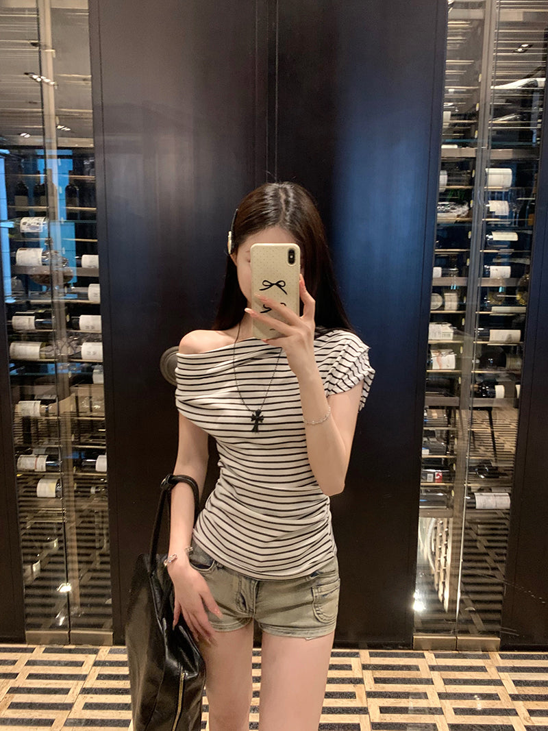 【tops】オフショルダーTシャツG22364