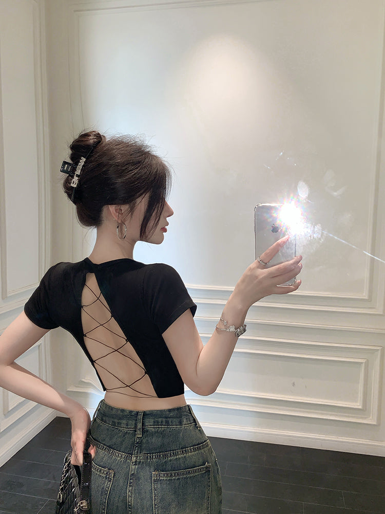 【tops】バックで綺麗スリットTシャツG22376