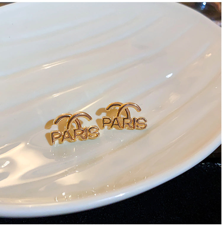 【小物】英字柄ピアスアクセサリーG22649