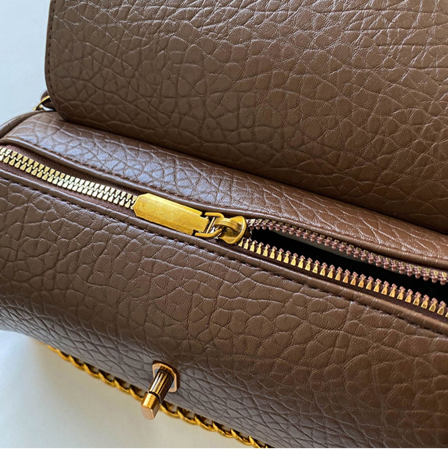 【小物】ファッションメッセンジャーバッグG22688