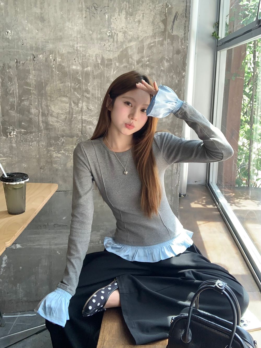 【tops】フリル切り替え長袖TシャツG22951