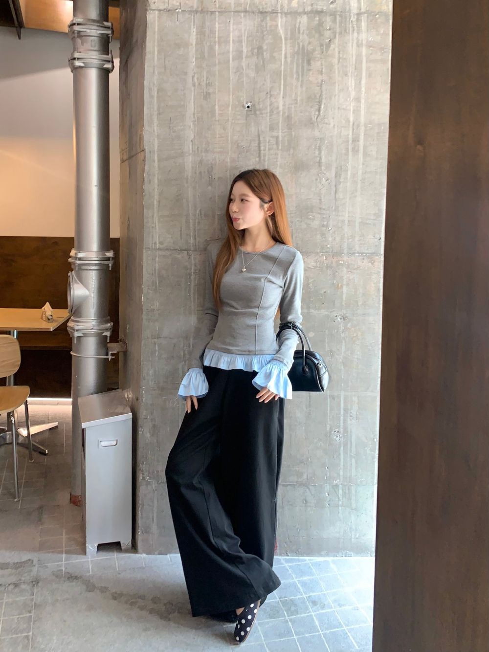 【tops】フリル切り替え長袖TシャツG22951