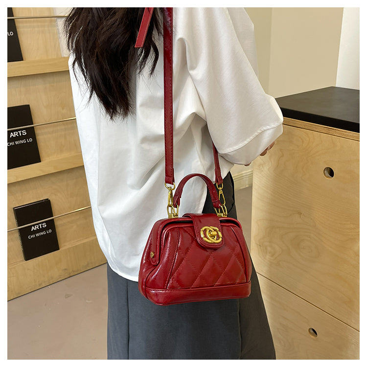 【小物】4色メッセンジャーバッグG22974