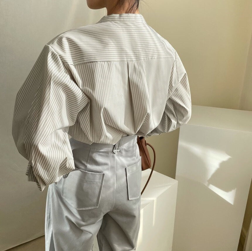 【tops】スタンドネックストライプ柄シャツG23014