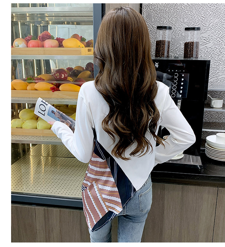 【tops】デザイン長袖TシャツG23089