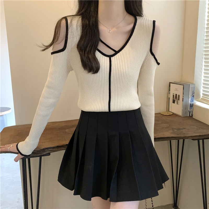 【tops】Vネック長袖ニットセーターG23120