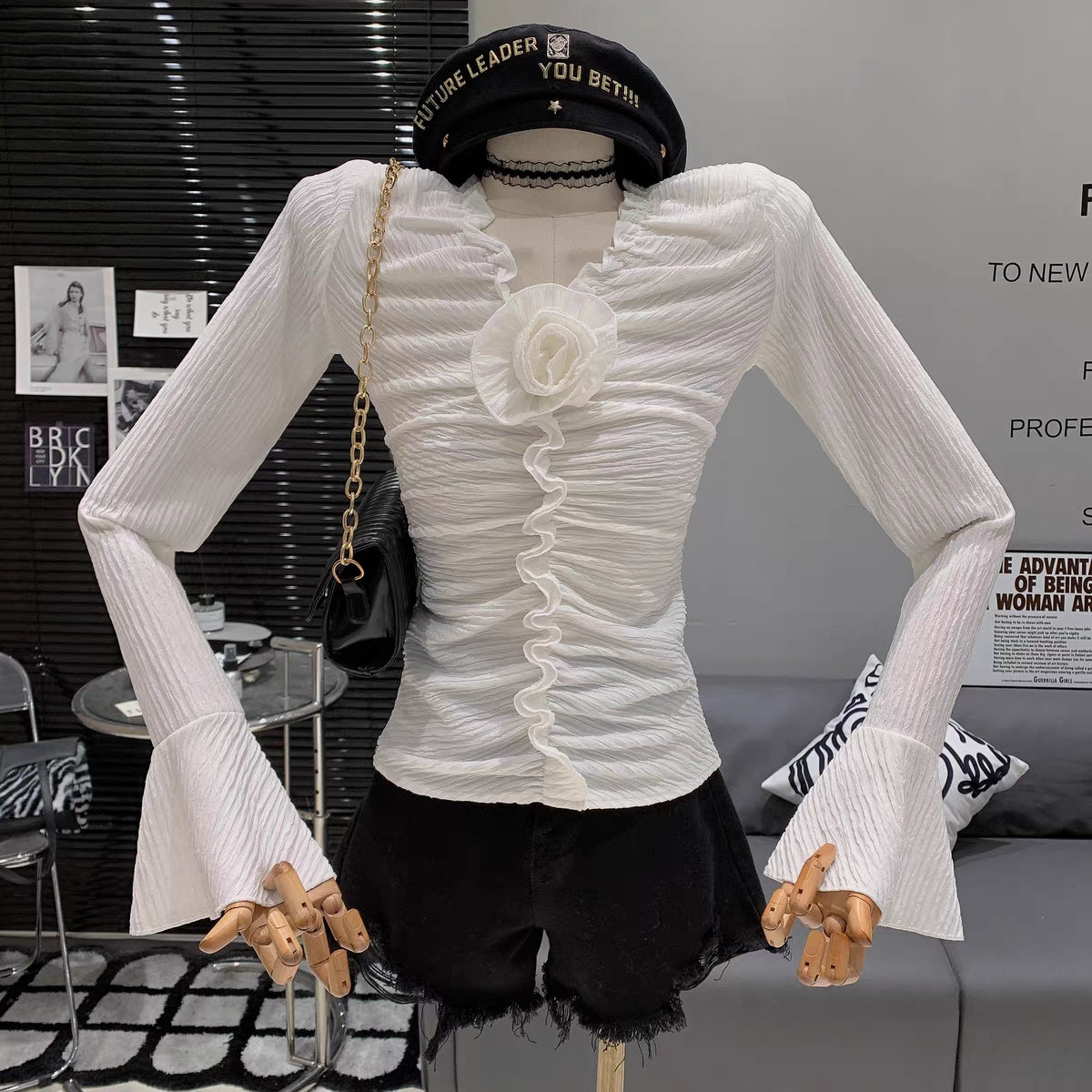 【tops】VネックフレアスリーブギャザーTシャツG23140