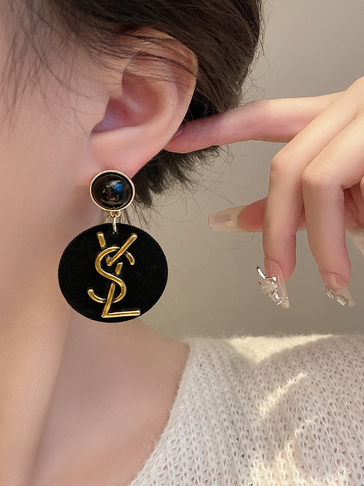 【小物】ジオメトリック柄ピアスG23410