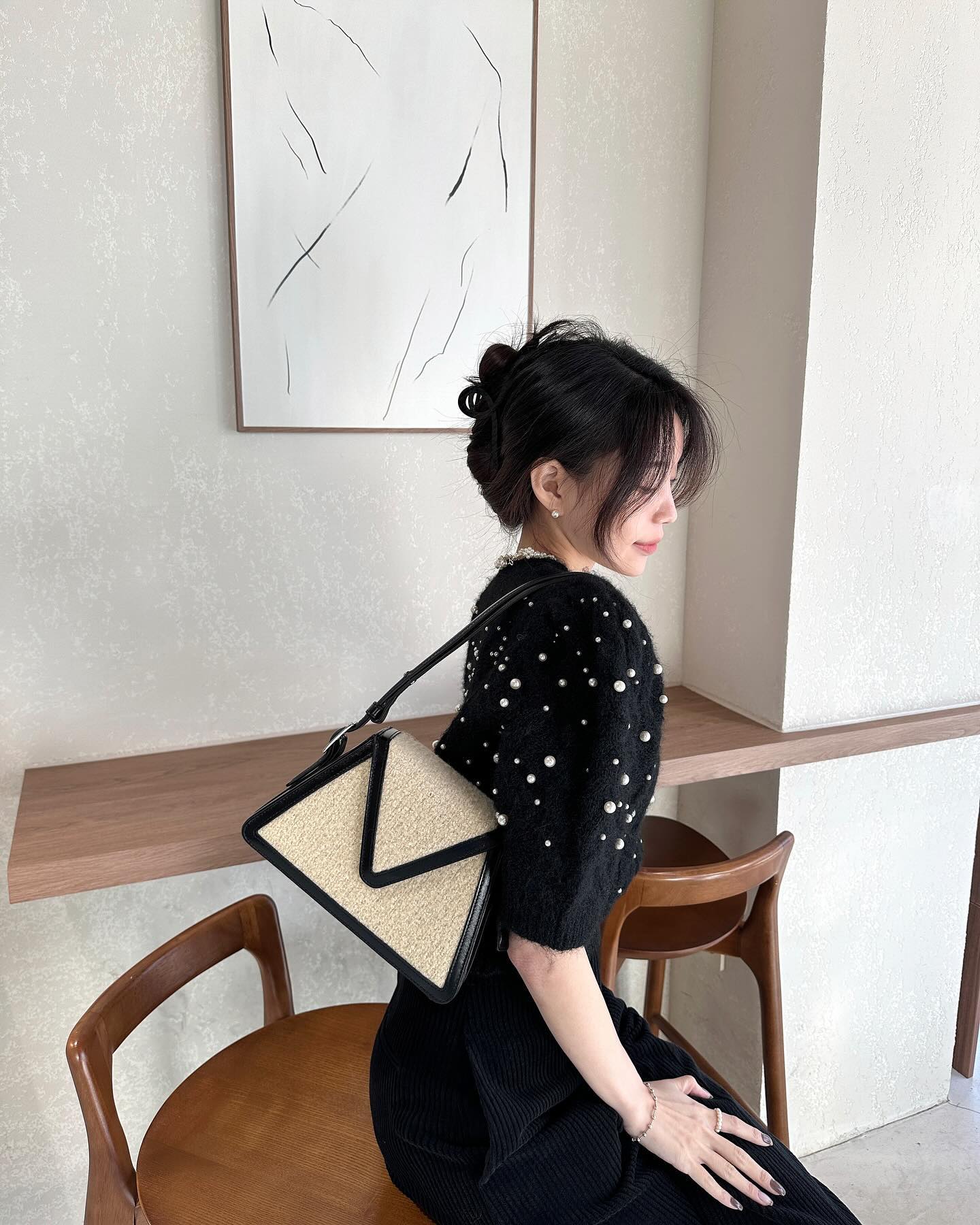 【tops】ラウンドネックビーズニットセーターG23592