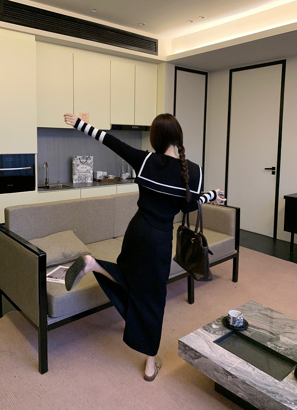 【tops】ネイビーカラーニットG23607