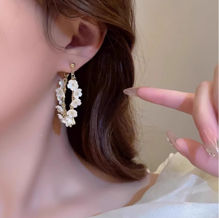 【小物】フラワーピアスアクセサリーG23667