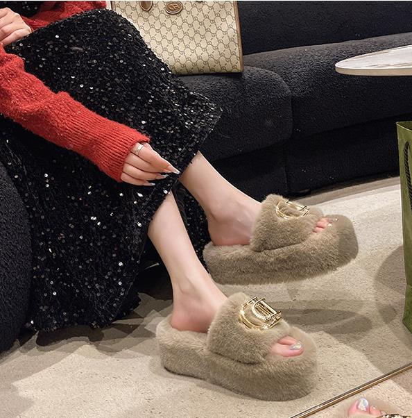 【shoes】3色厚底ファースリッパF8211