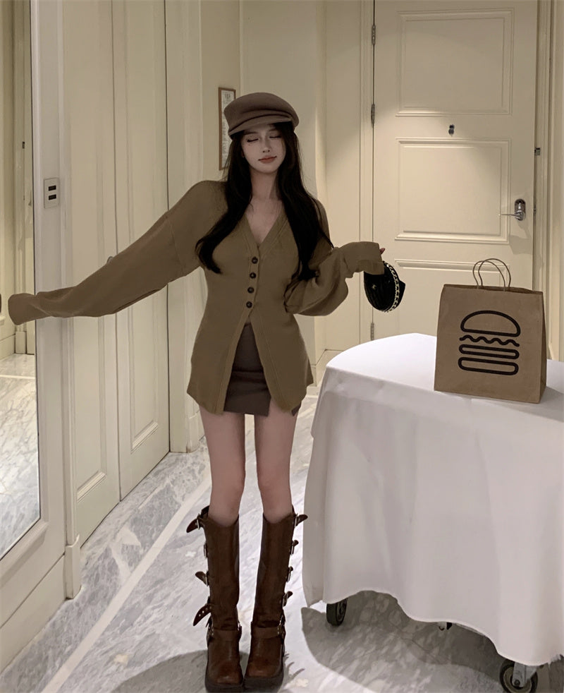 【outer】VネックニットカーディガンG23856