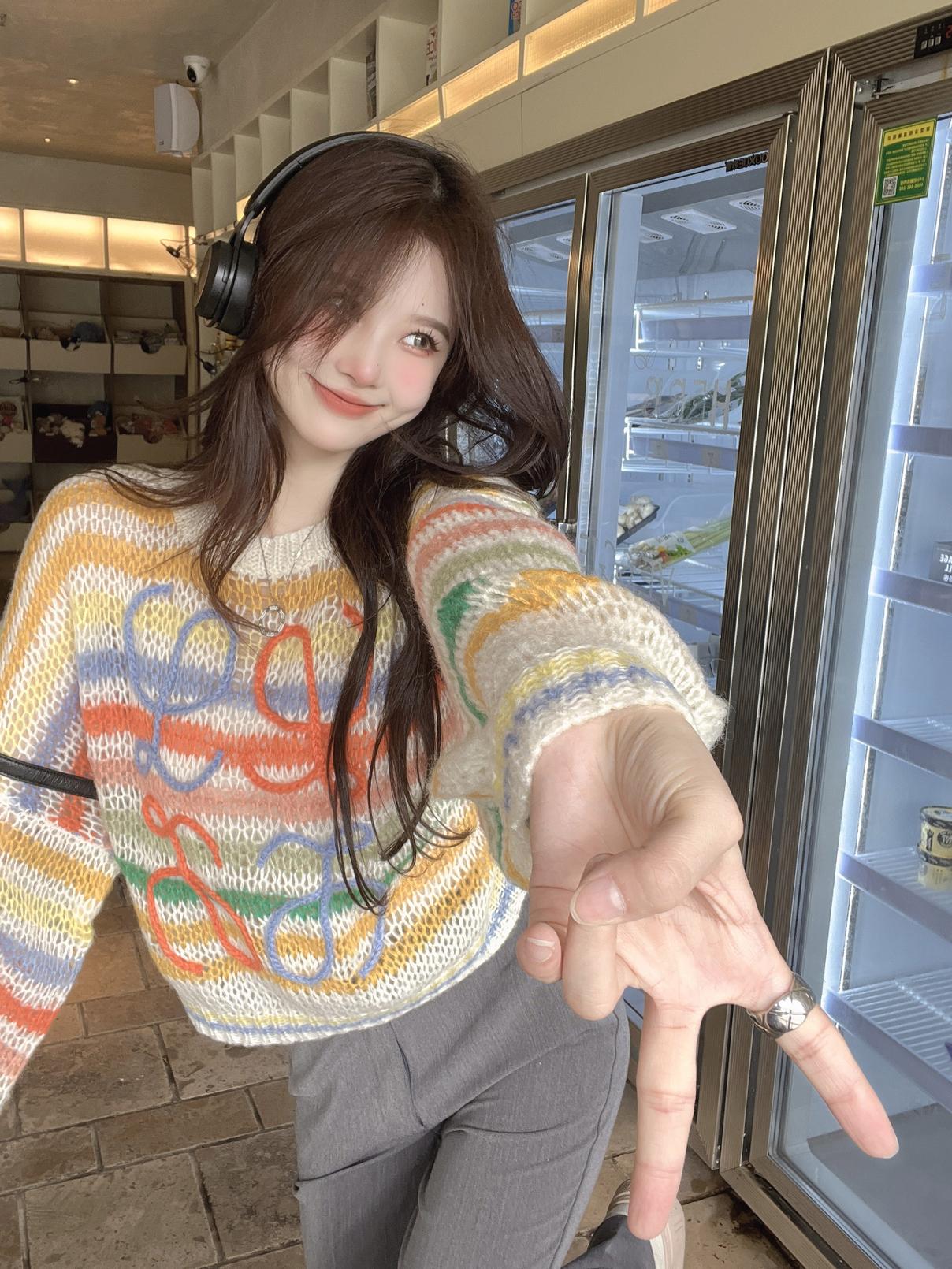 【tops】ストライプ柄ニットセーターG24183