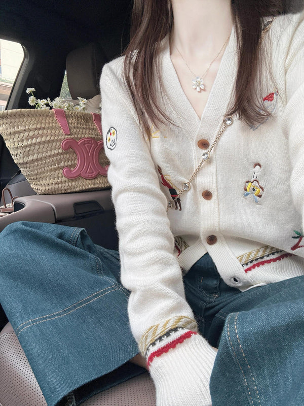 【outer】Vネック長袖ニットカーディガンG24321