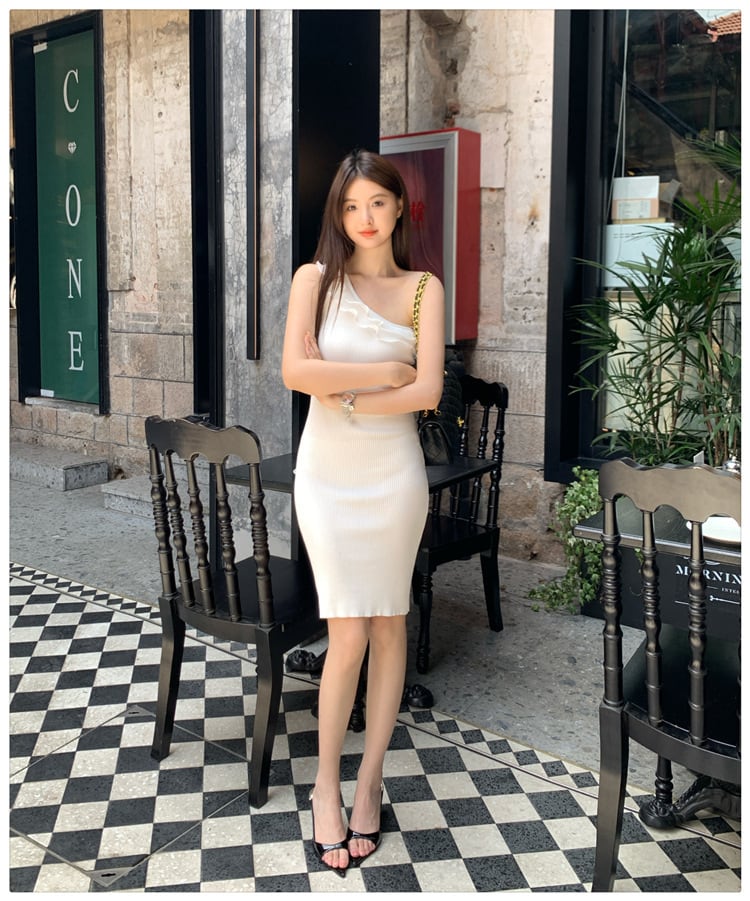 【dress】オフショルダーニットワンピース M24581