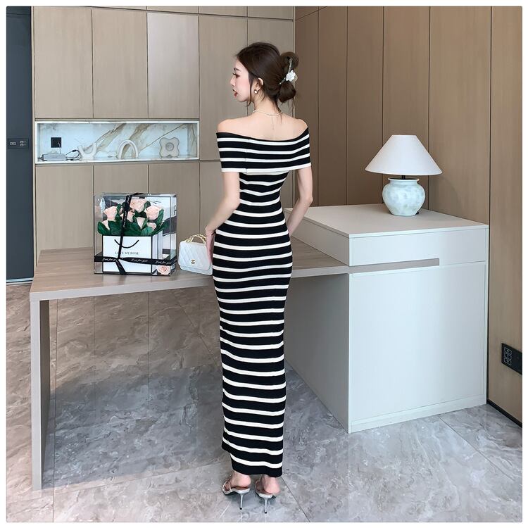 【dress】ストライプ柄ニットワンピース G21004