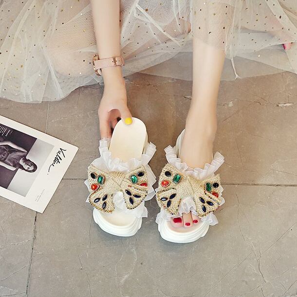 【shoes】新作4色履きやすい合わせやすいシンプル無地キレー目厚底サンダル